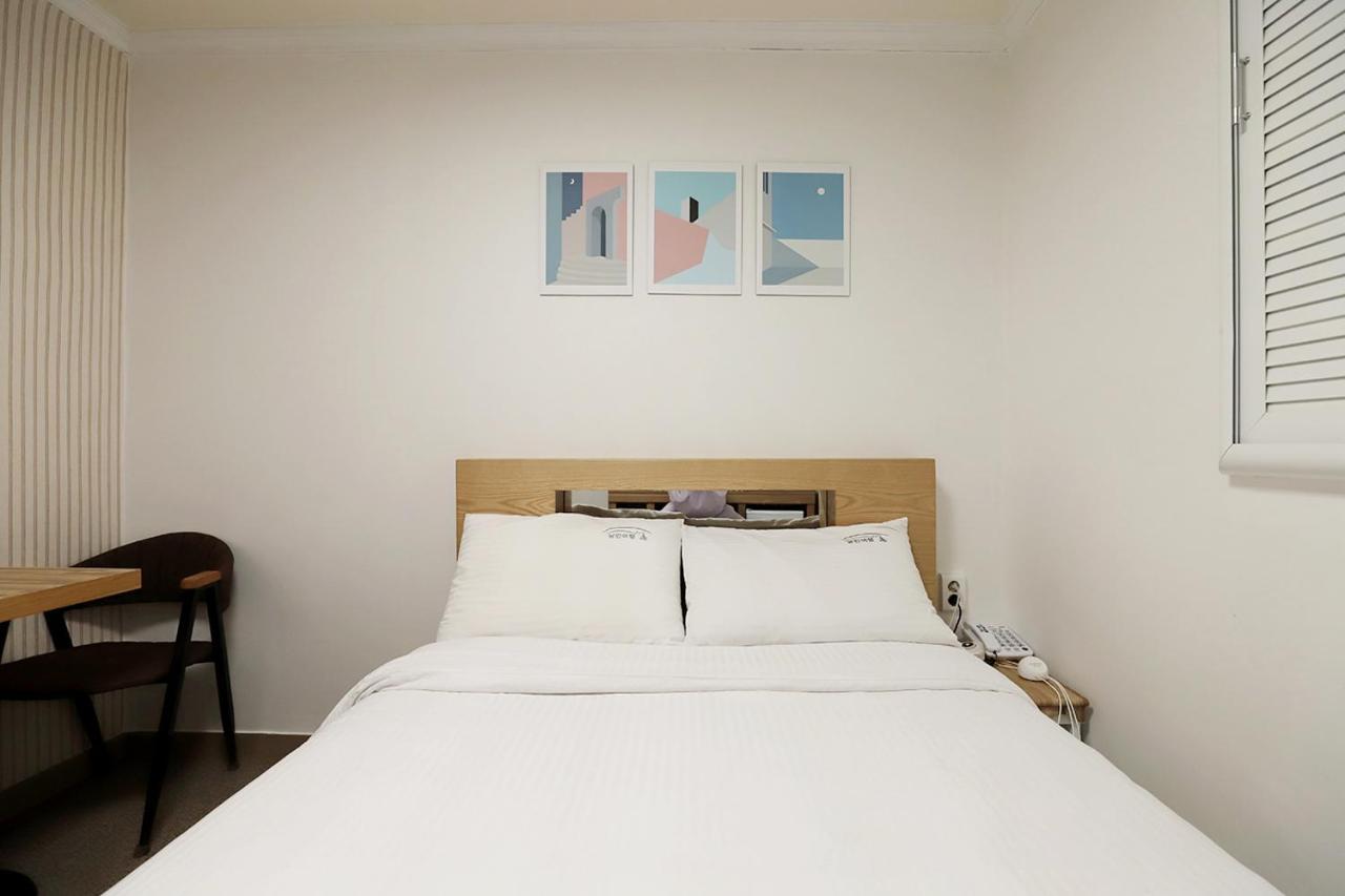 Stay Romantictrip_Hostel Gyeongju Exterior photo